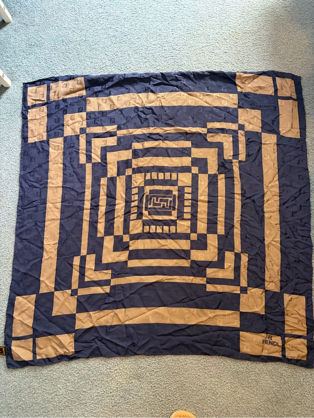 Fendi Navy and Beige Logo Tag Scarf - Picture 2 of 6